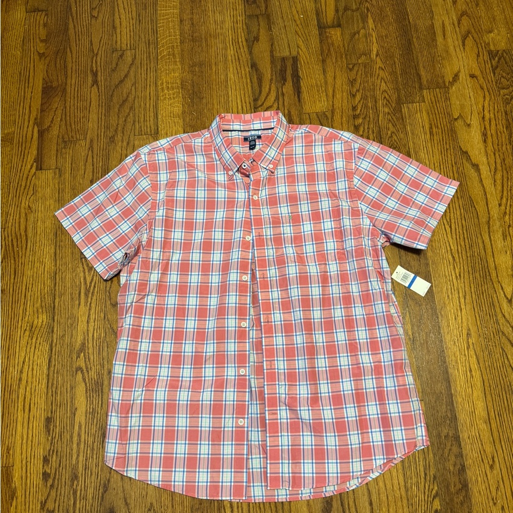Men's plaid Short Sleeve Shirt NWT